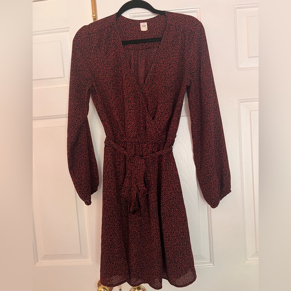 GAP Black and Red Tie Waist Dress Size Small
